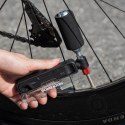 Zestaw narzędzi rowerowych multitool z pompką na naboje CO2 i kluczem grzechotkowym